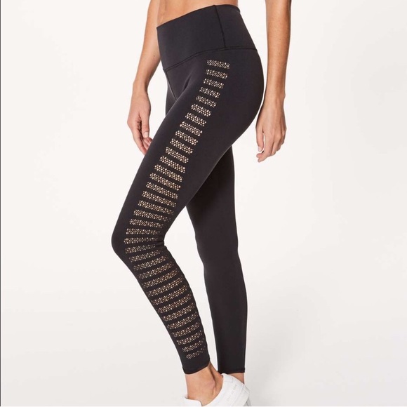 lululemon athletica Pants - Rare Lululemon 78th Reveal Wunders Unders😎